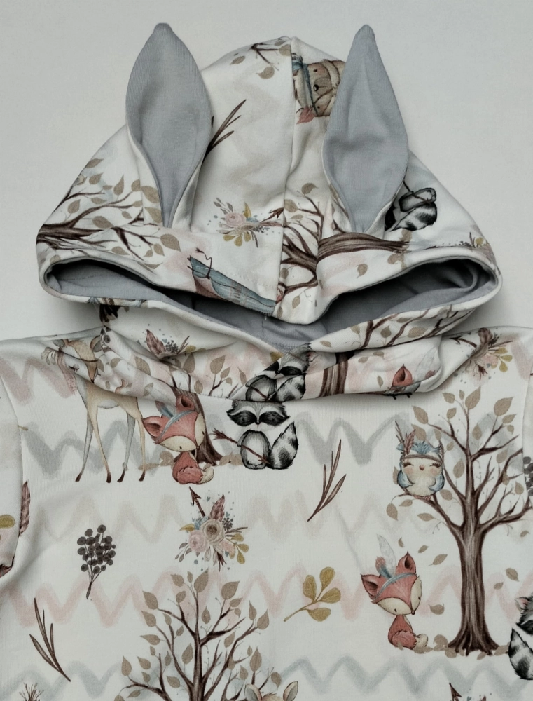 bluza z uszami zwierzątka