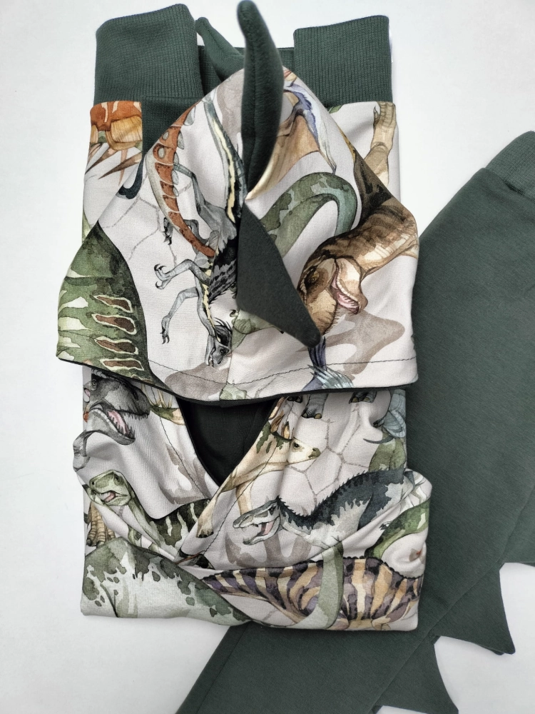 bluza z kapturem i kolcami dinozaur 3